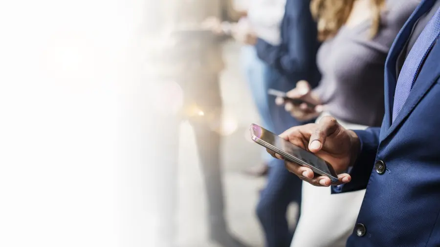 Usare lo smartphone per muoversi a Milano