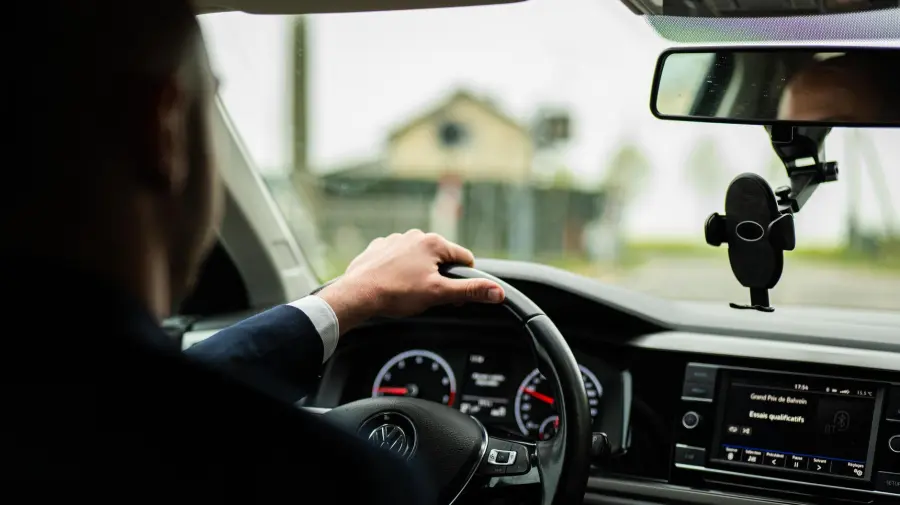 Problemi Android Auto: cause e soluzioni 2026