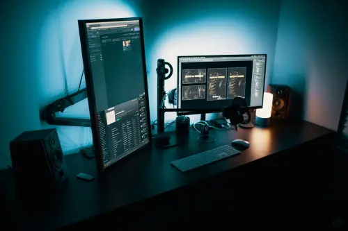 Monitor PC: pollici, risoluzione e refresh spiegati