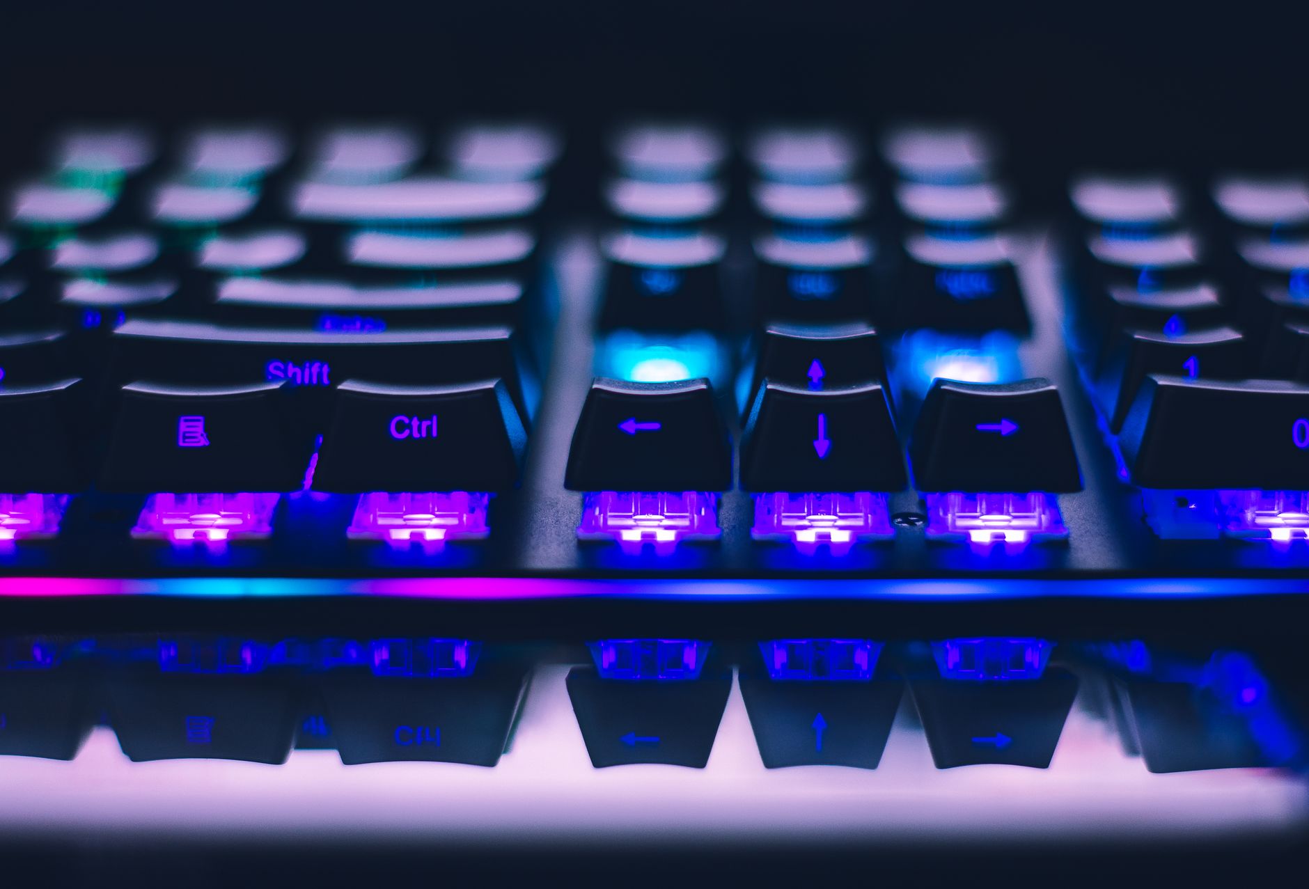 Tastiera meccanica: guida per scrittori e gamer